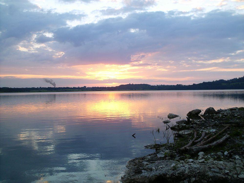 Maya Zac Peten Jungle Lodge เอล เรมาเต ภายนอก รูปภาพ