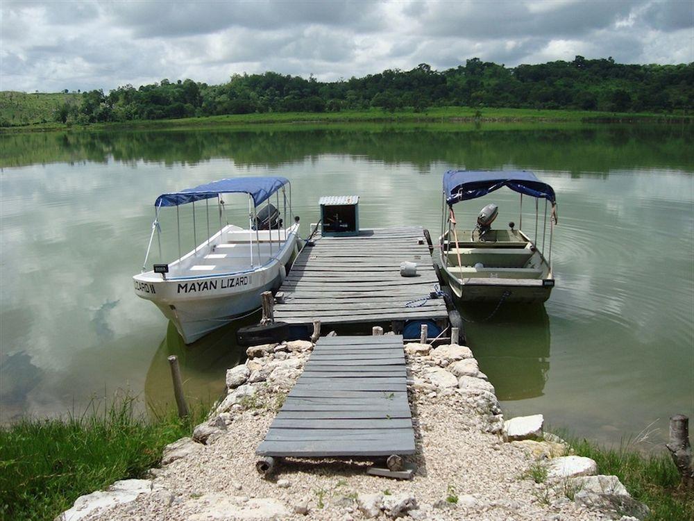 Maya Zac Peten Jungle Lodge เอล เรมาเต ภายนอก รูปภาพ