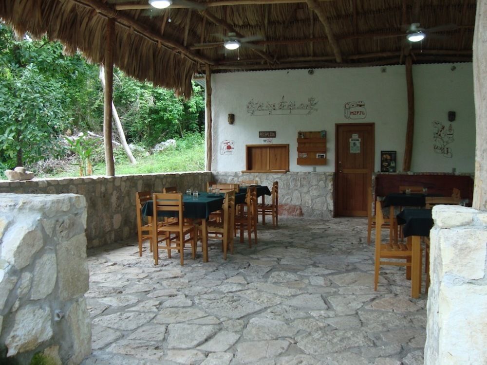Maya Zac Peten Jungle Lodge เอล เรมาเต ภายนอก รูปภาพ