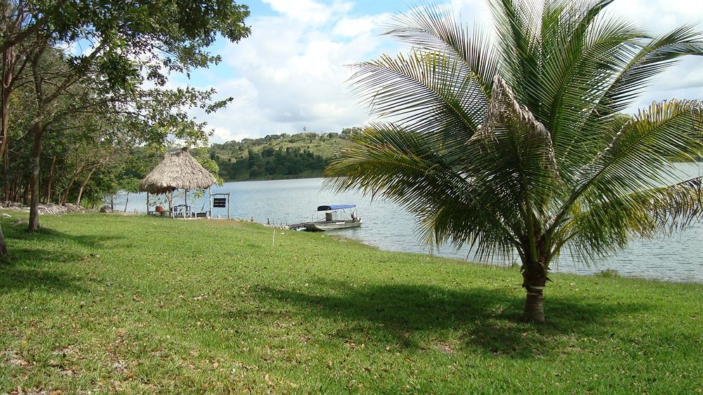 Maya Zac Peten Jungle Lodge เอล เรมาเต ภายนอก รูปภาพ