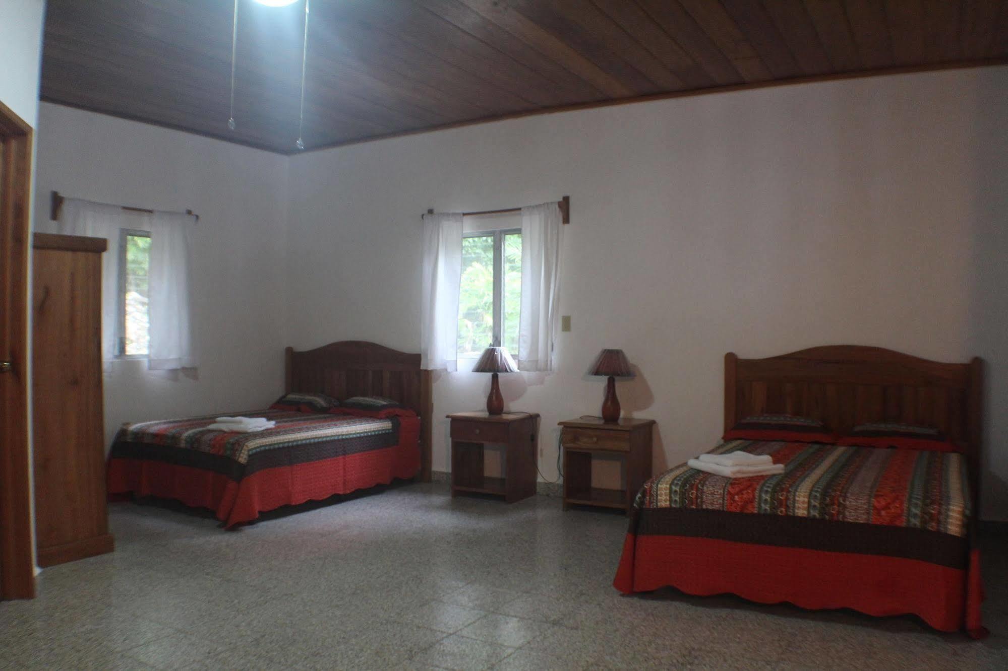Maya Zac Peten Jungle Lodge เอล เรมาเต ภายนอก รูปภาพ